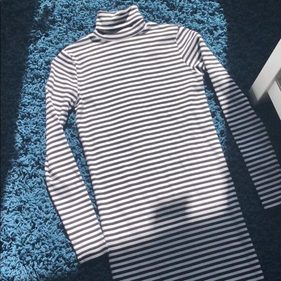 Free‎  WITH PURCHASE Joe Fresh Black & White Striped Turtle Neck Midi Dress - Picture 6 of 6